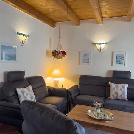 Haus Schwed In Hooksiel Schillig