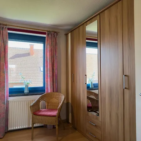 Haus Schwed In Hooksiel Сasa de vacaciones Schillig